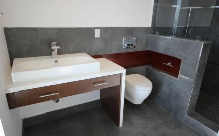 hillside-ave-guest-bath-