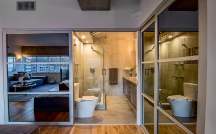 main-hollywood-bathroom-