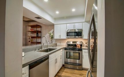 main-hollywood-kitchen-