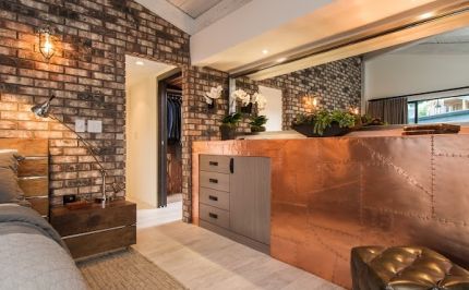 main-london-derry-interior-